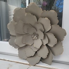 Metal WALL ART flower Hanging